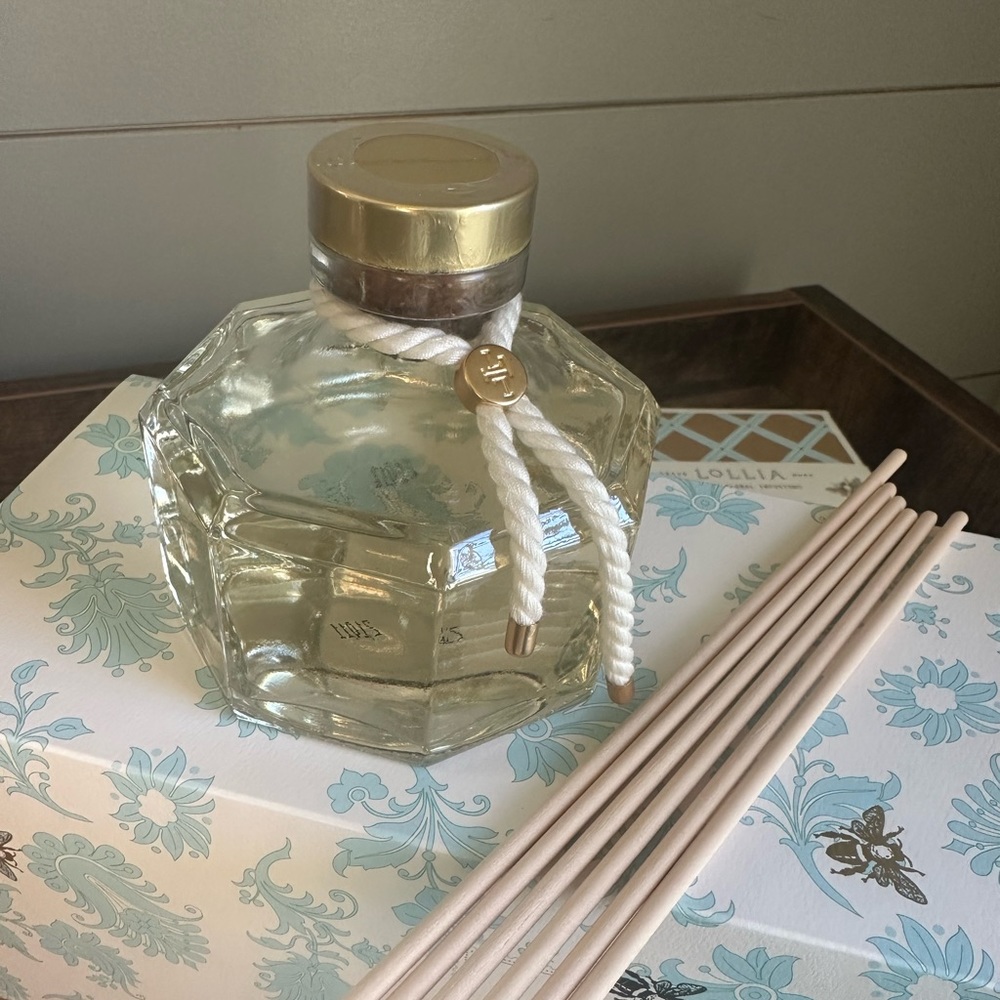 Lolita “Wish” Perfumed Reed Diffuser